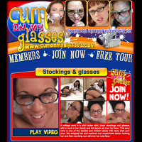 cumonmyglasses.com